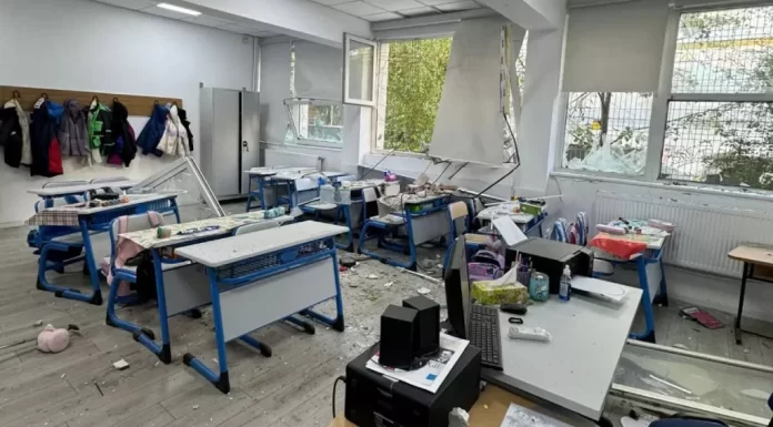 clasa-liceu-bolintineanu-explozie-bloc-bucuresti-17-octombrie-2025-1024x567-1