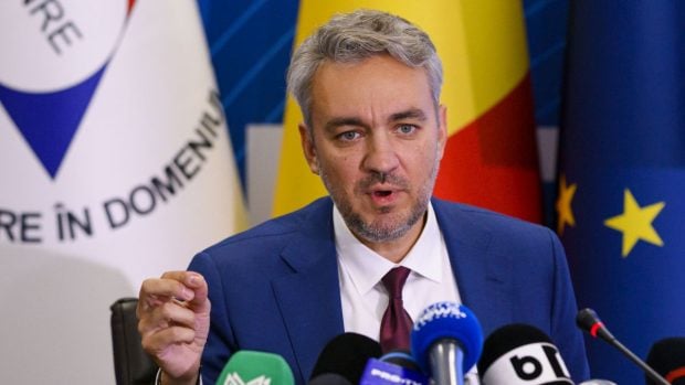 Șeful ANRE și-a schimbat furnizorul de energie din cauza facturilor mari, deși câștigă 15.000 de euro lunar.