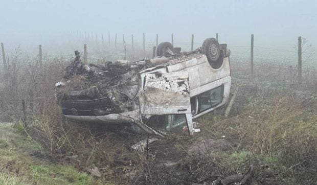 accident-microbuz-5-persoane-ranite-constanta-constanta-tv-facebook-2-620x362-1